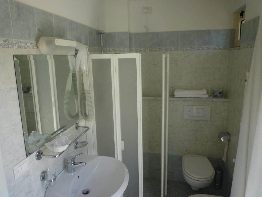 Hotel Riva Lido di Camaiore Zimmer foto
