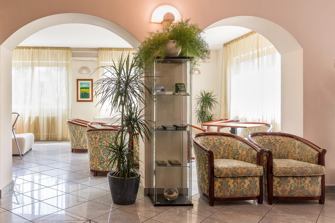 Hotel Riva Lido di Camaiore Exterior foto