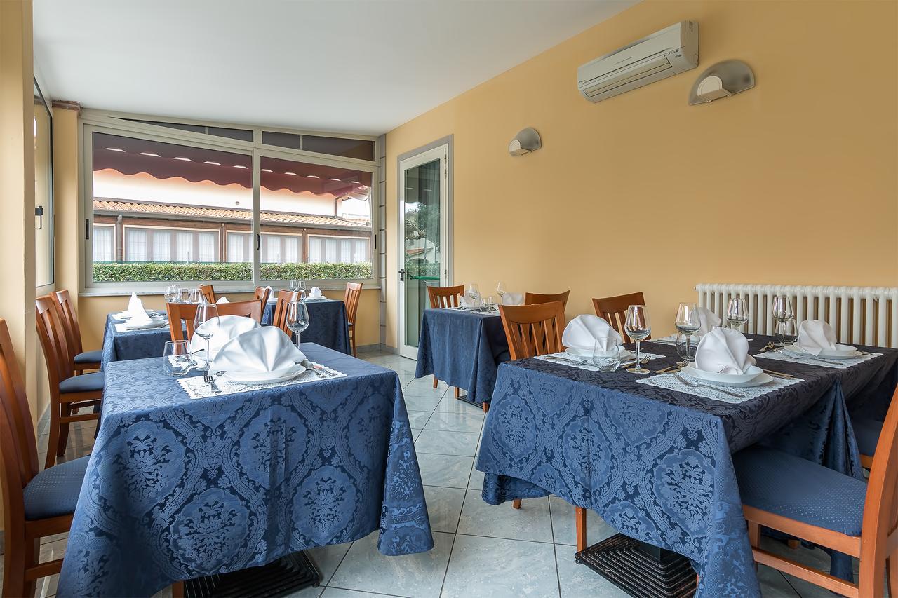 Hotel Riva Lido di Camaiore Exterior foto